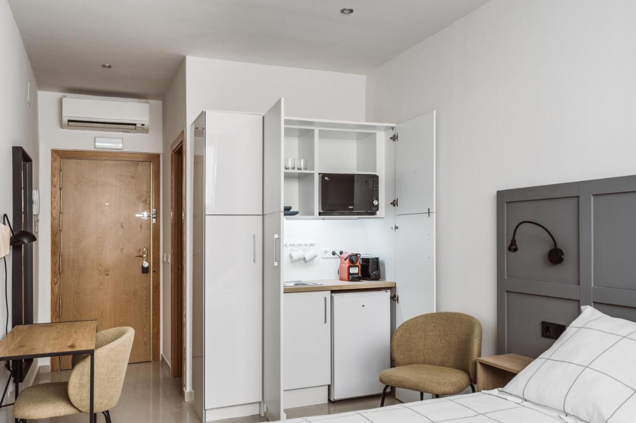 Exclusive Rooms In The Heart Of The City Мадрид Экстерьер фото
